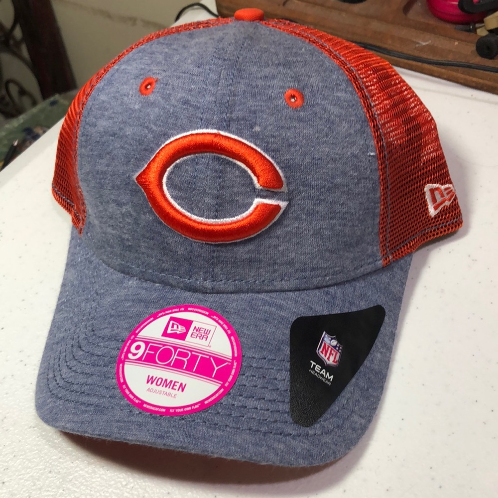 Chicago Bears NFL Women’s Mesh Hat Cap *small tear by visor seam*